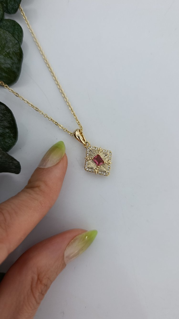 14K Renkte Xuping Blush Kolye