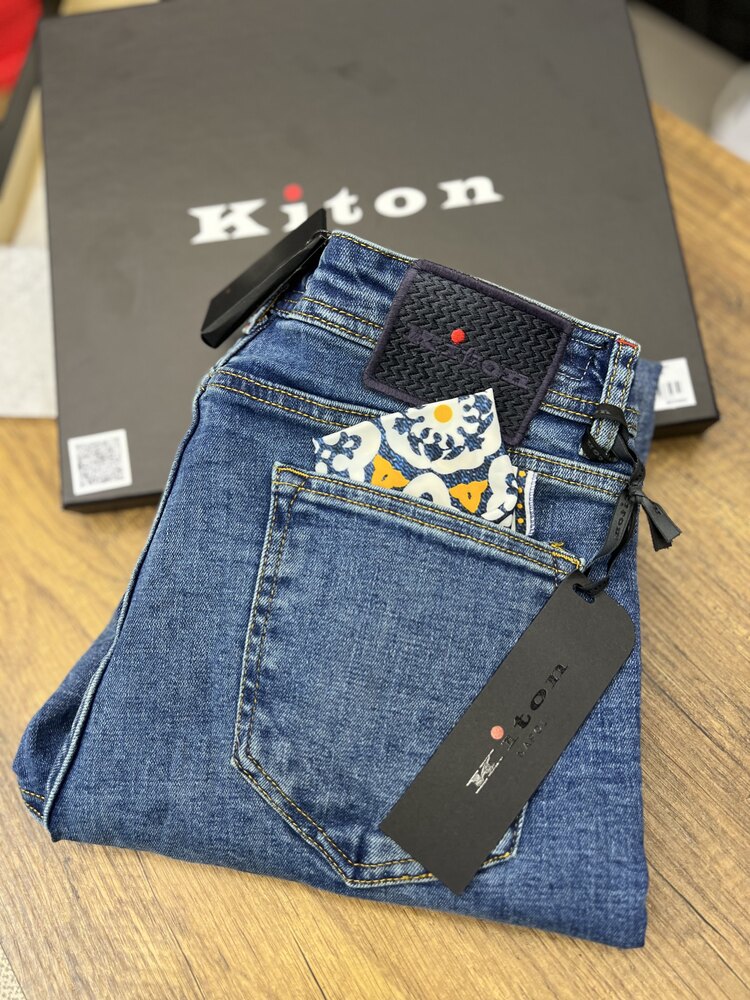 Kiton mavi Jeans