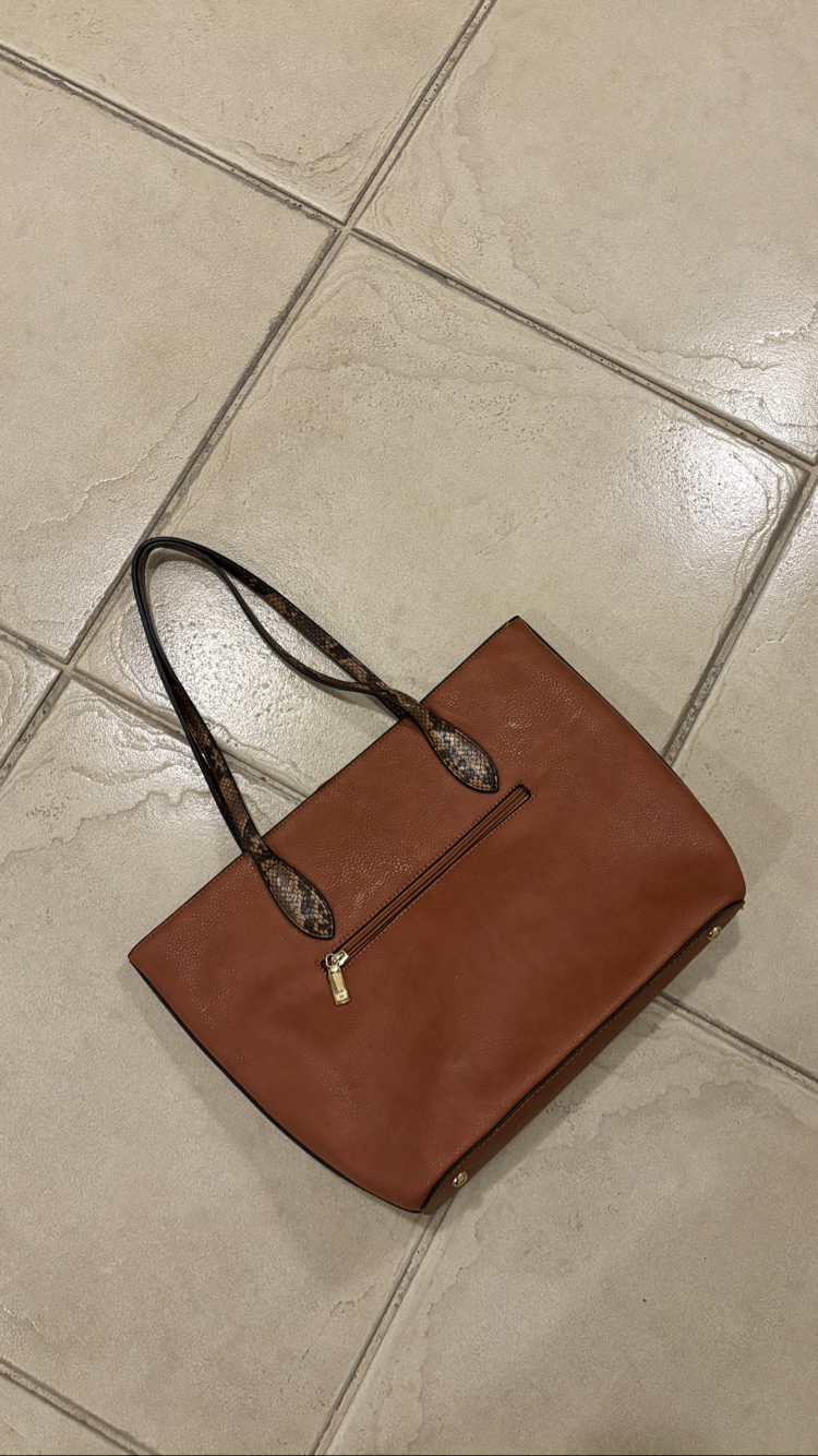 Snakeskin Handle Shoulder Bag