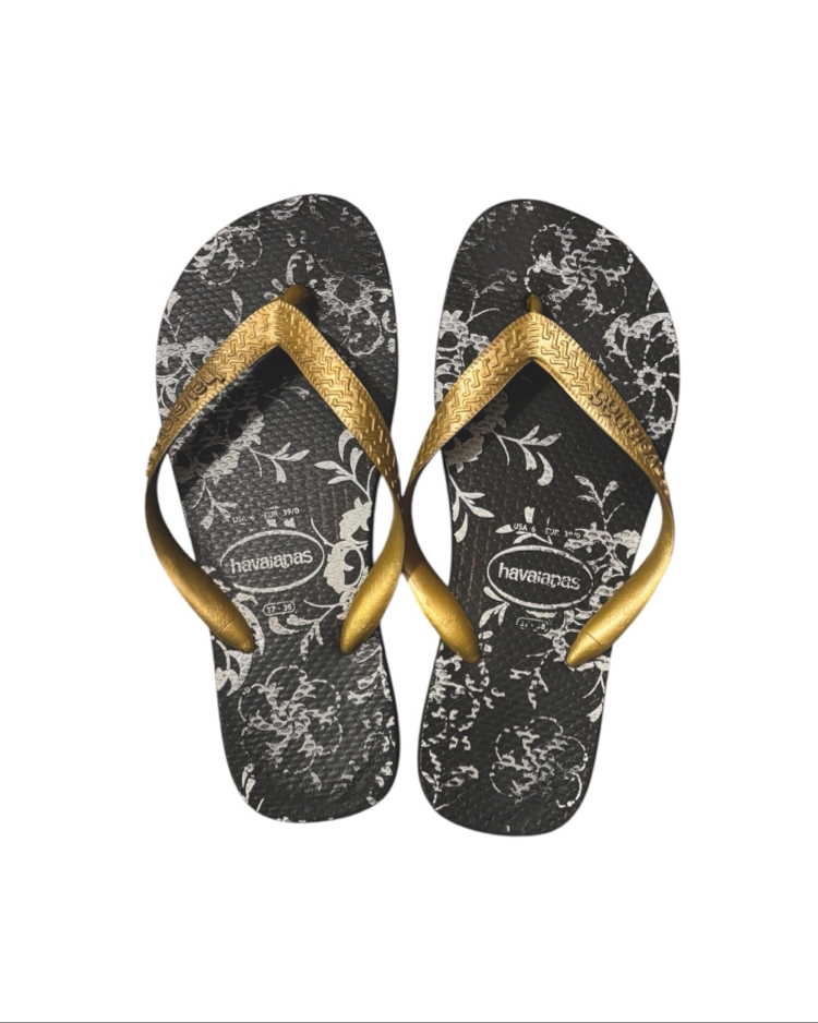 Havaianas flip flops