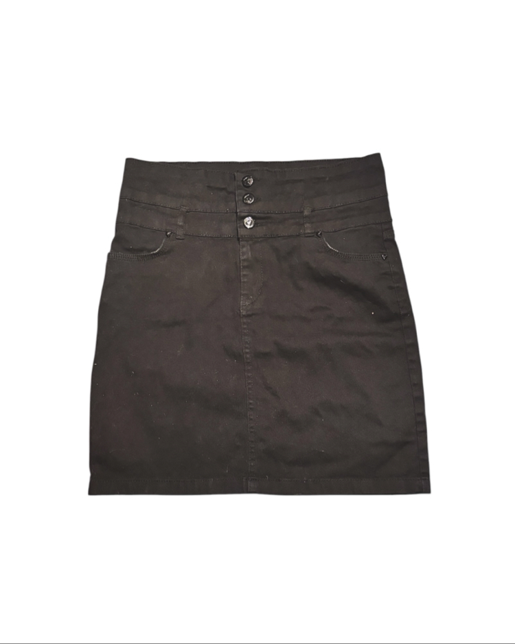 Triple button mini skirt