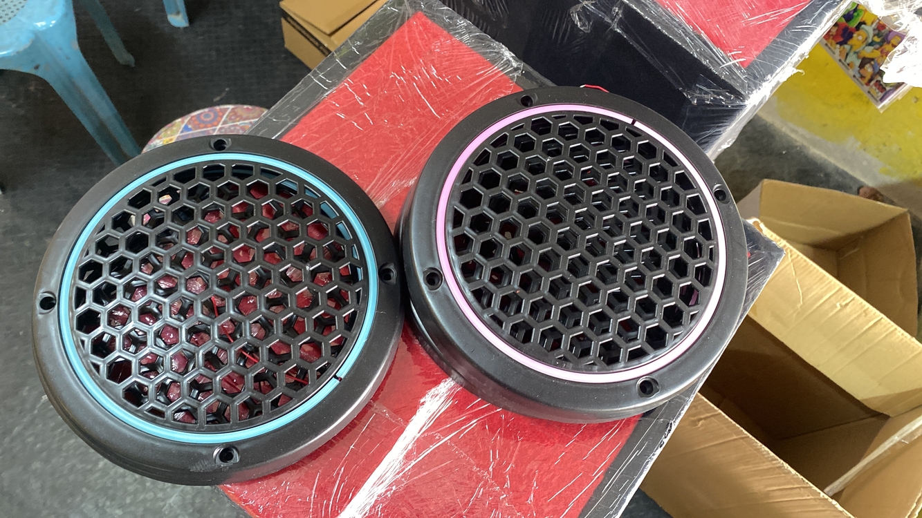 4 Adet kapak 1 adet kumandalı Çakar modülü