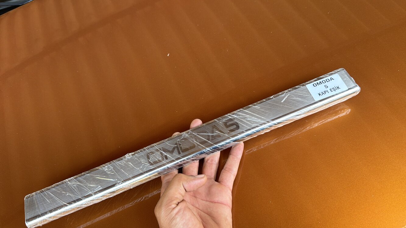 Chery Omoda 5 krom kapı eşik