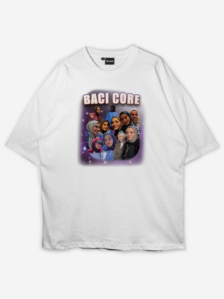 Kişiye özel Bacıcore Özel Tasarım Baskılı Oversize T-shirt 