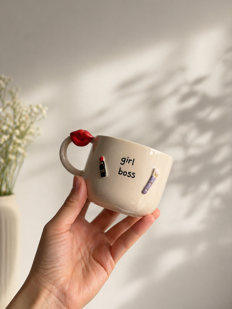‘Girl Boss’ El Yapımı Seramik Mug
