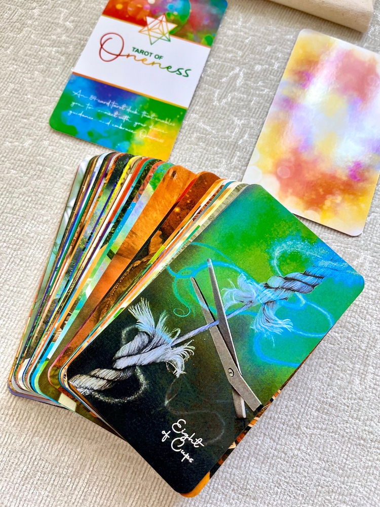 Oneness Tarot Kartı Destesi