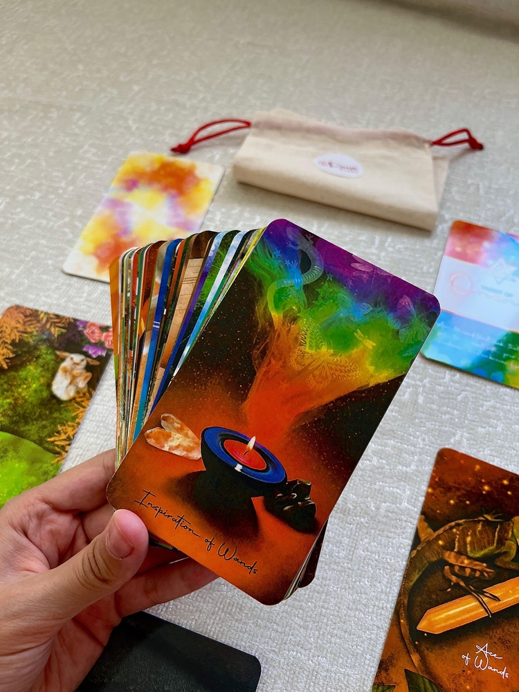 Oneness Tarot Kartı Destesi