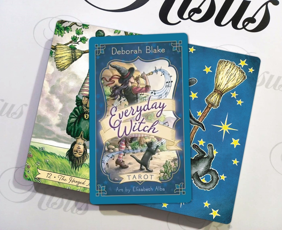 Everyday Witch Tarot Destesi