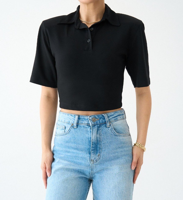 Düğmeli Polo Yaka Crop Tişört