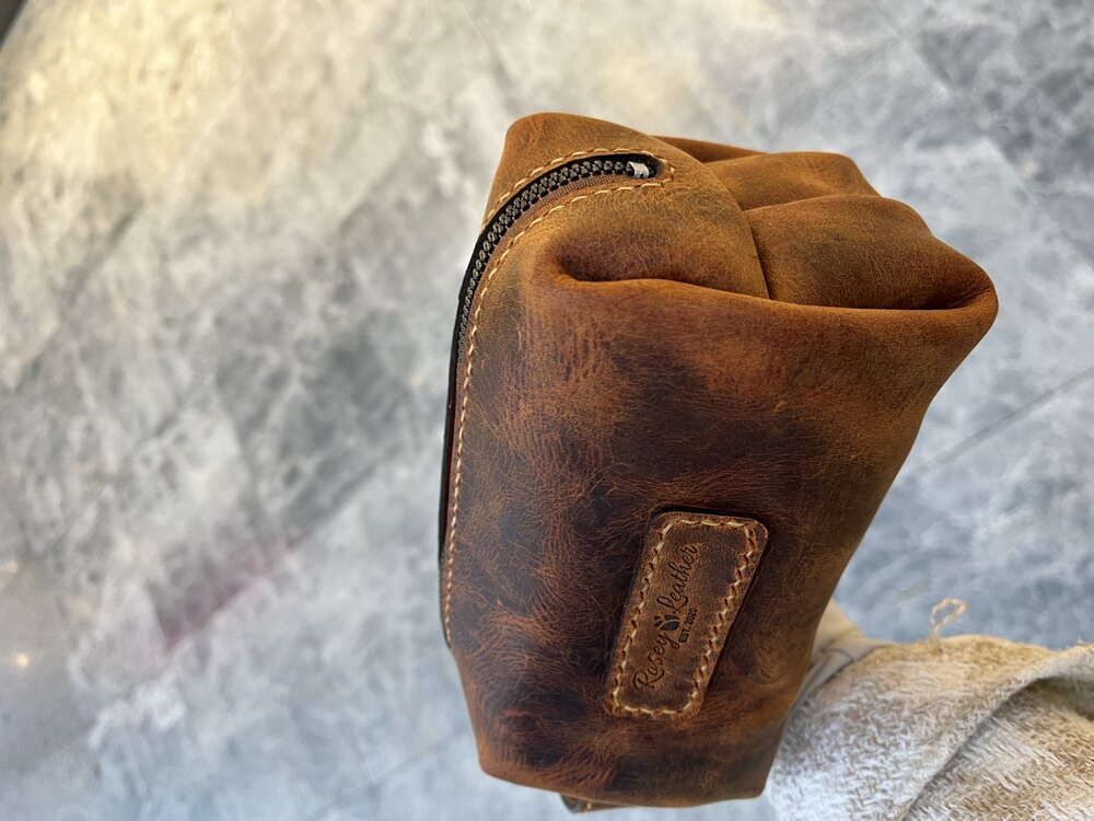 Rosey - Dopp Kit ( Camel )