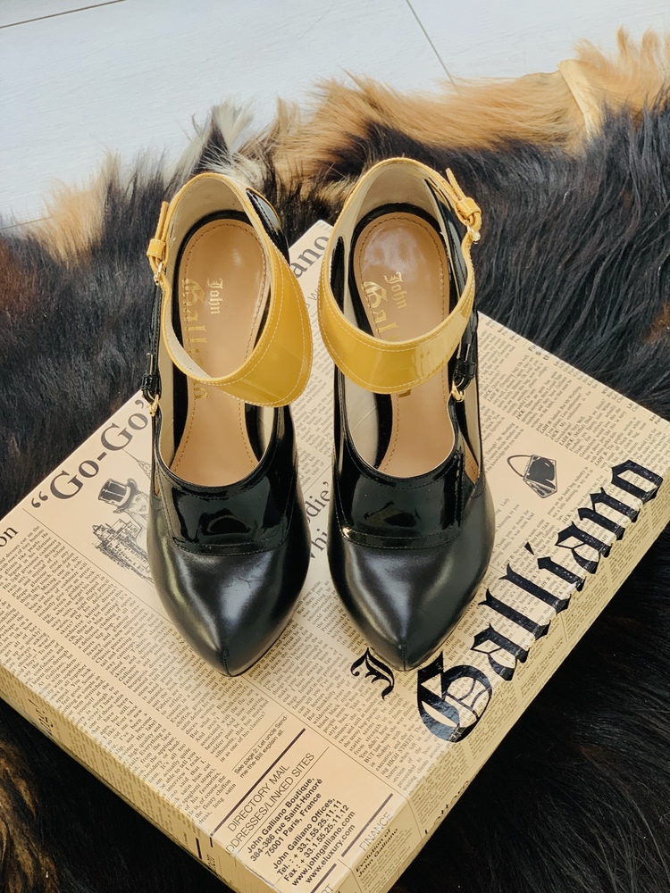 John Galliano Topuklu Ayakkabı