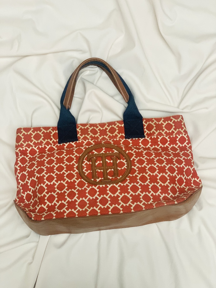 Tommy Hilfiger Kol Çantası