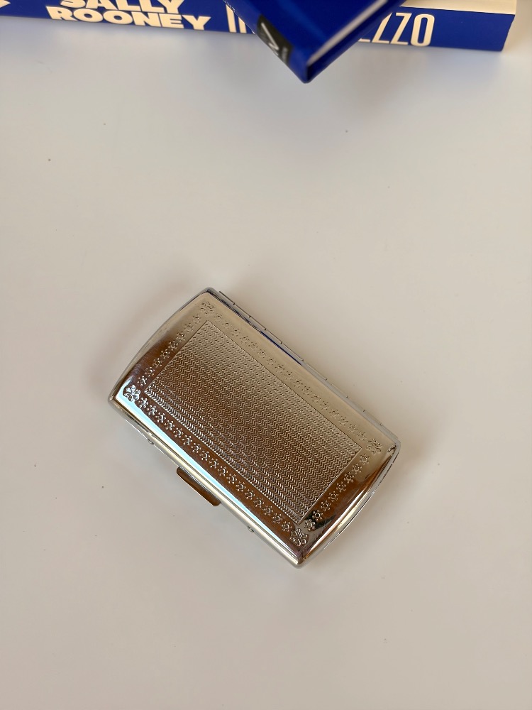 Vintage Metal Tabaka