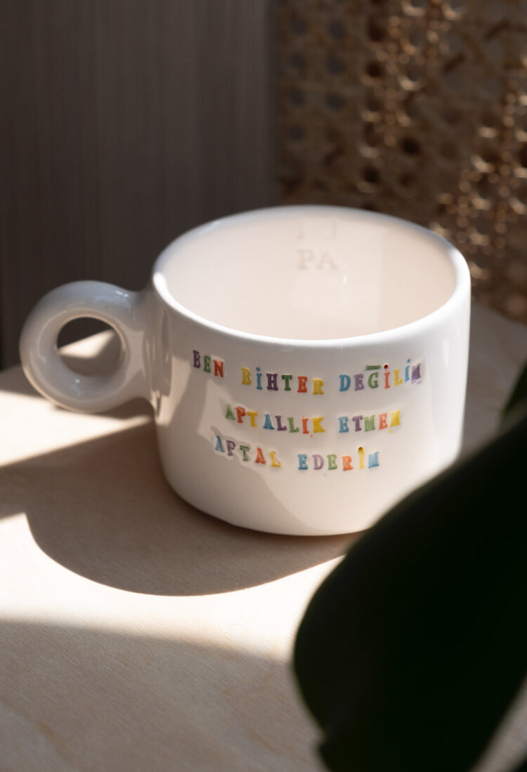 Motto Aptallık Etmem Aptal Ederim Seramik Fincan