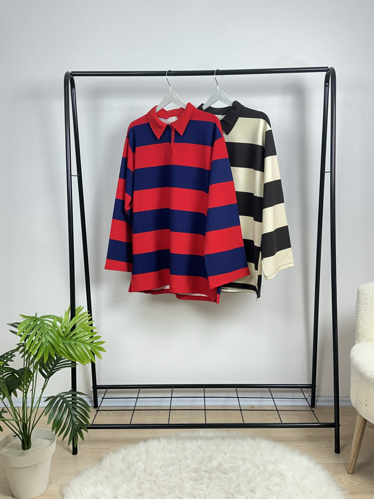 Çizgili yakalı sweatshirt 