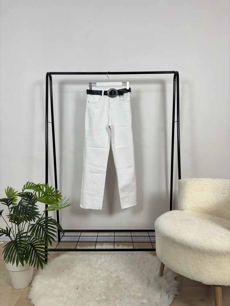 Kemerli denim pantolon