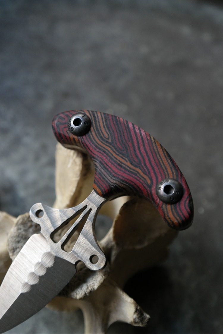 OWL DAGGER 4