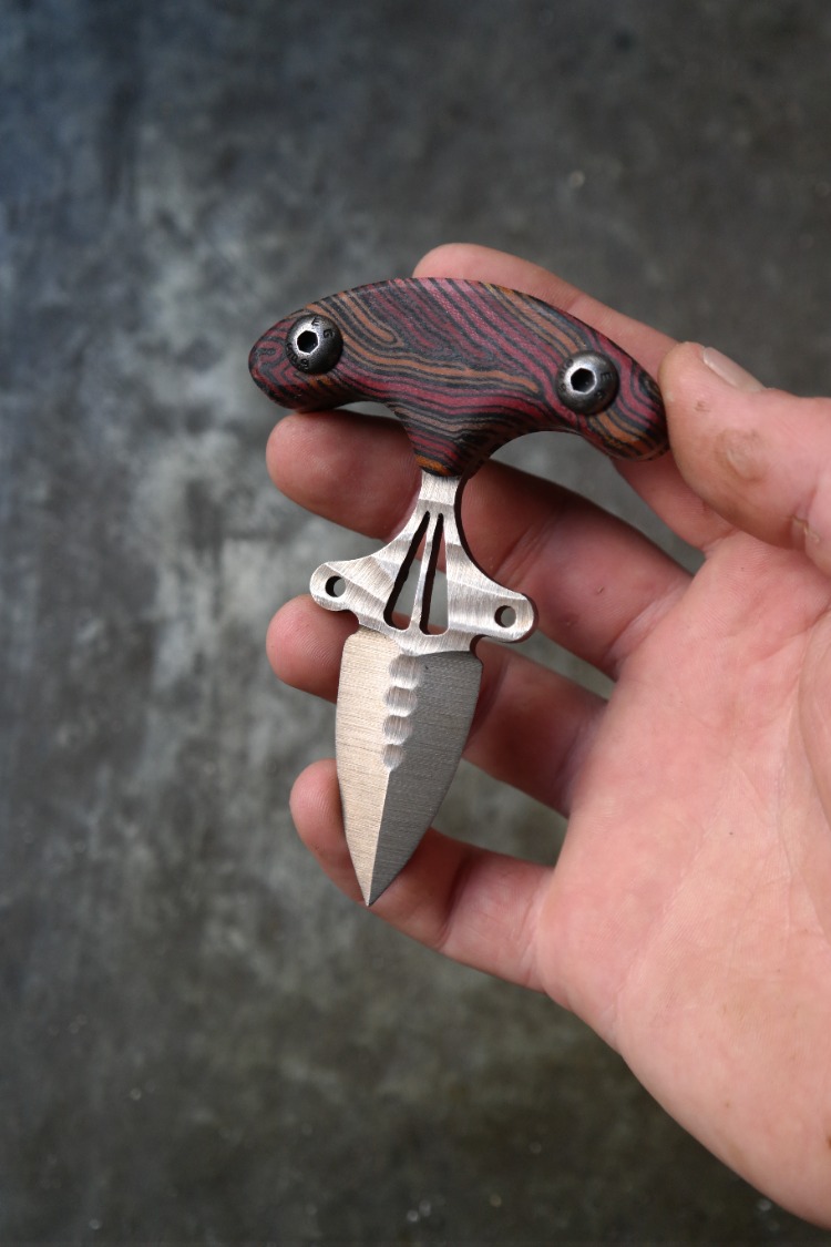 OWL DAGGER 4