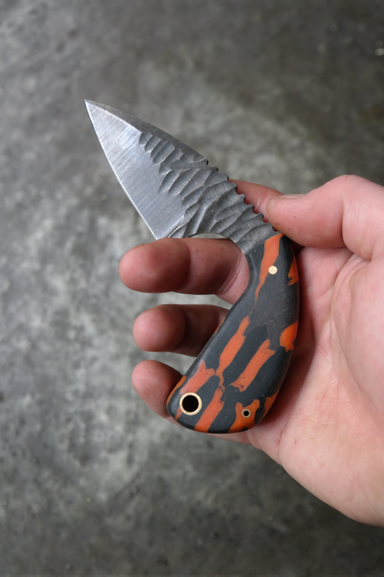 GUN DAGGER 1