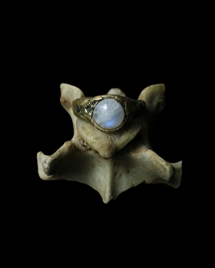 MOON STONE YÜZÜK