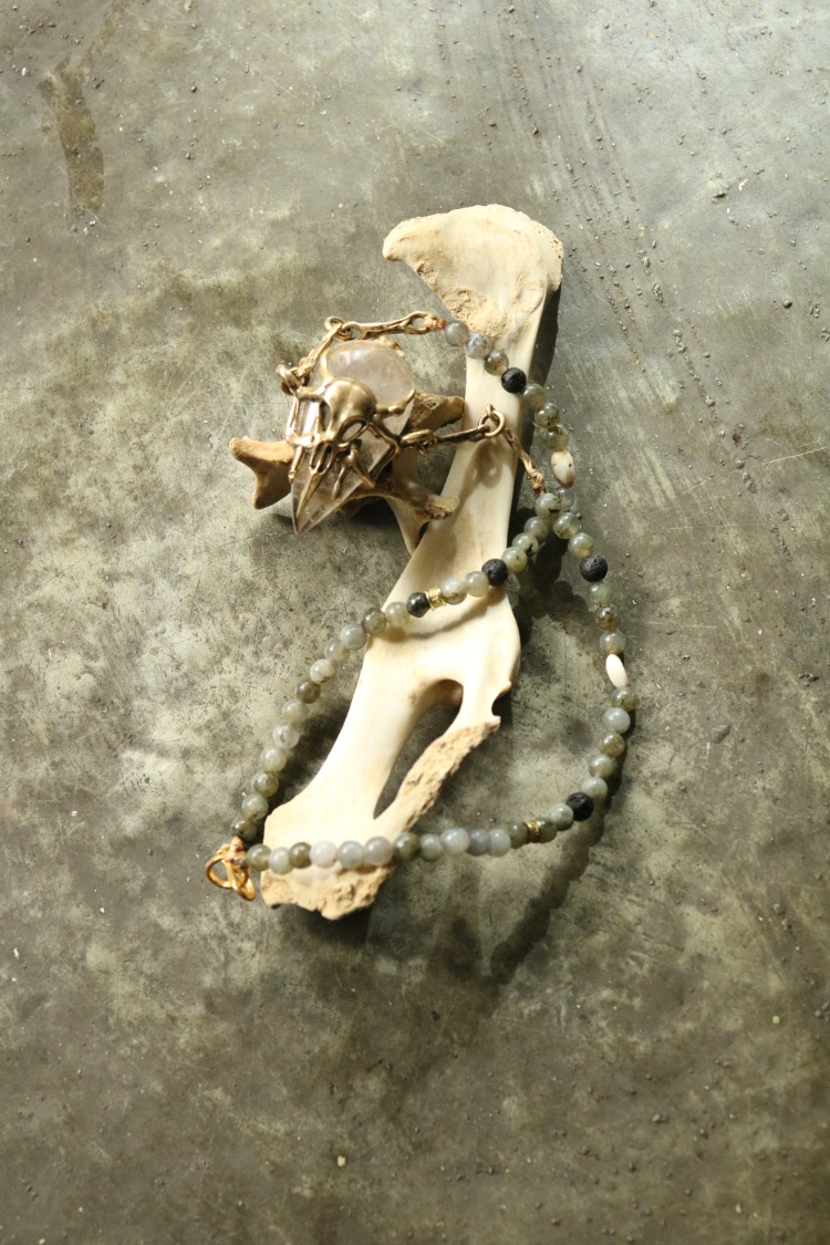 RUTİL QUARTZ TILSIM 2 (BONE SERİSİ)