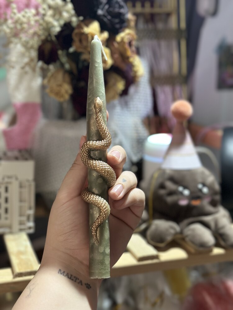 Yılanlı Şamdan Mum