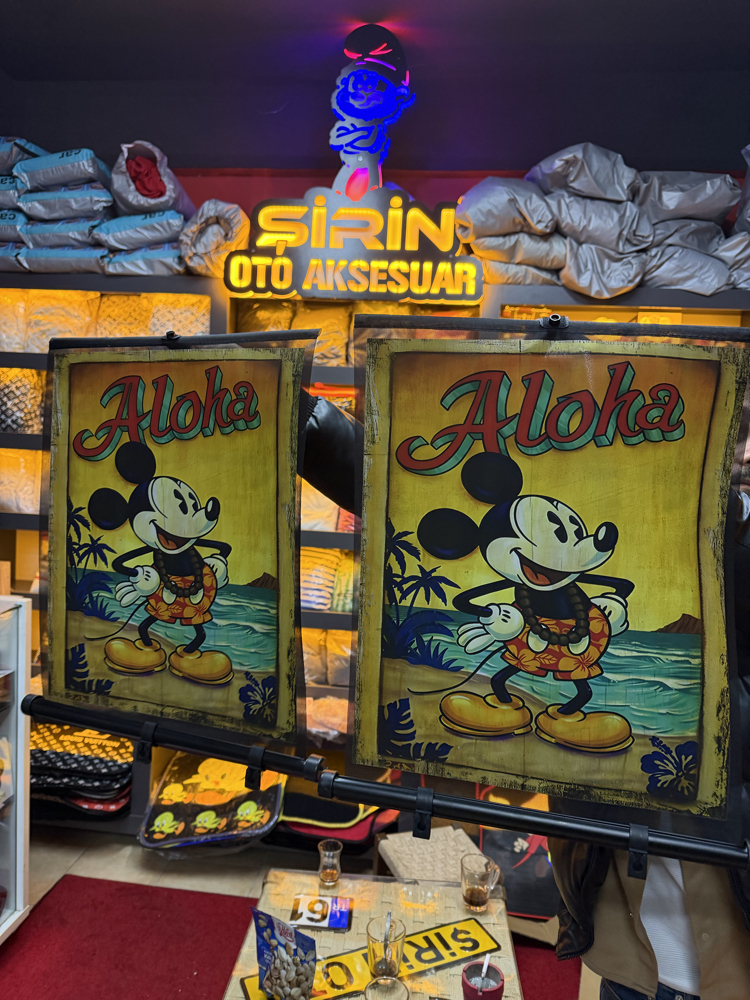 Aloha Mike perde takımı çift adet fiyatıdır
