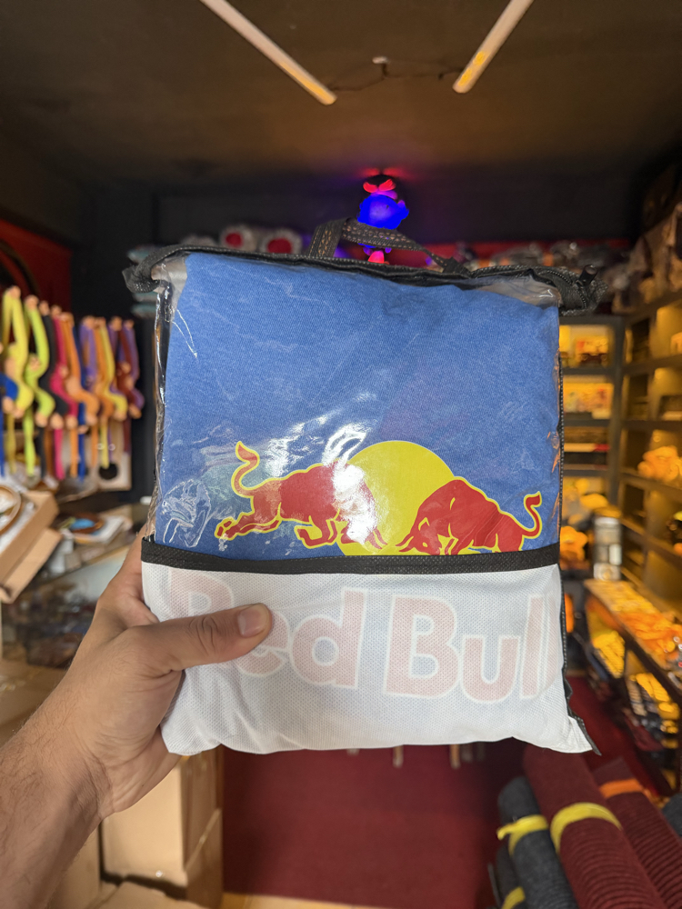 Redbul servis Kilif ön arka takımdır 