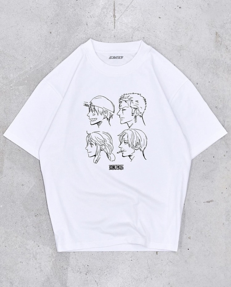 ONE PIECE OVERSIZE T-SHIRT