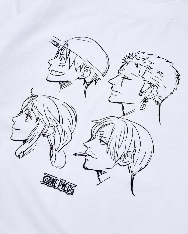 ONE PIECE OVERSIZE T-SHIRT