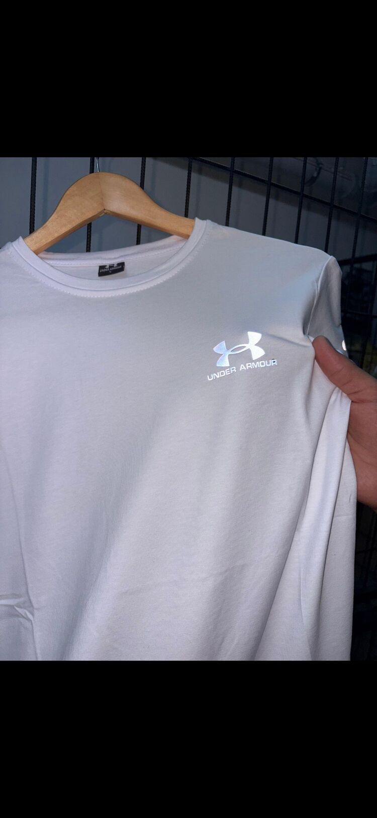 Under Armour Beyaz Tişört