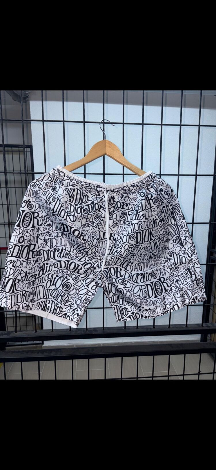 Dior Beyaz Deniz Şortu – Premium Kalite