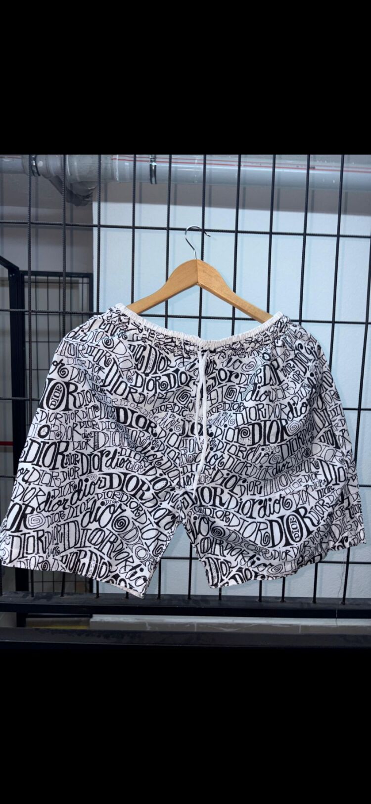 Dior Beyaz Deniz Şortu – Premium Kalite