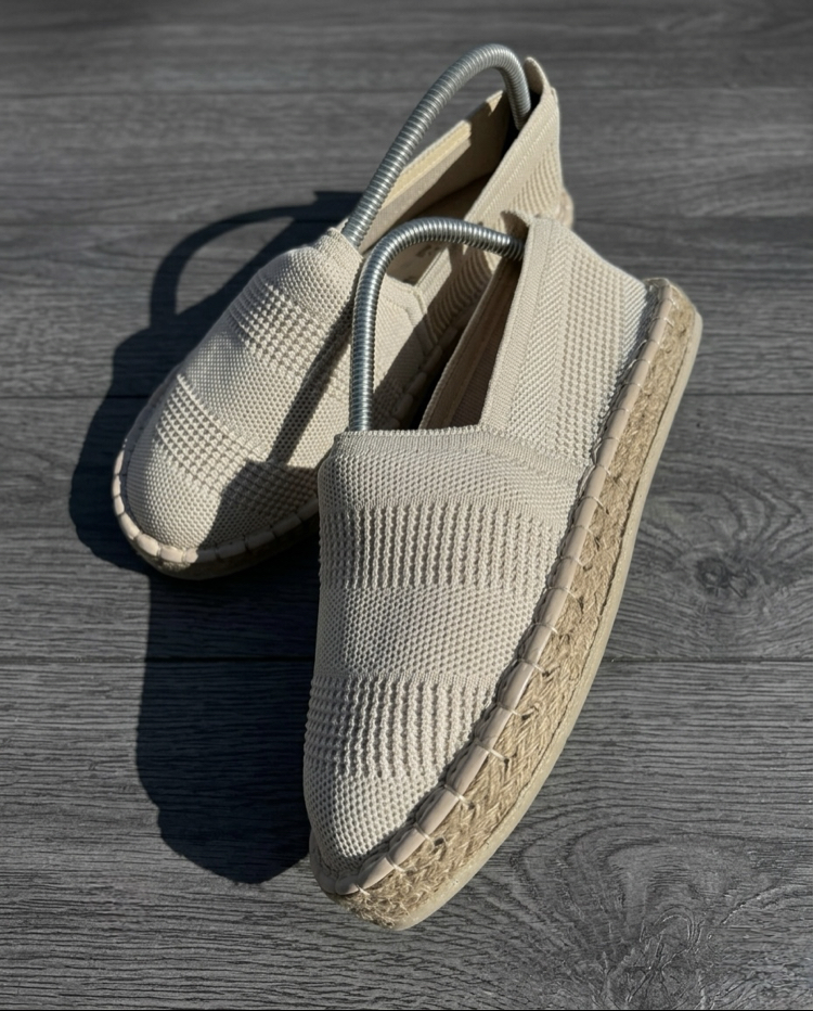 • ESPADRİL TRİKO AYAKKABI