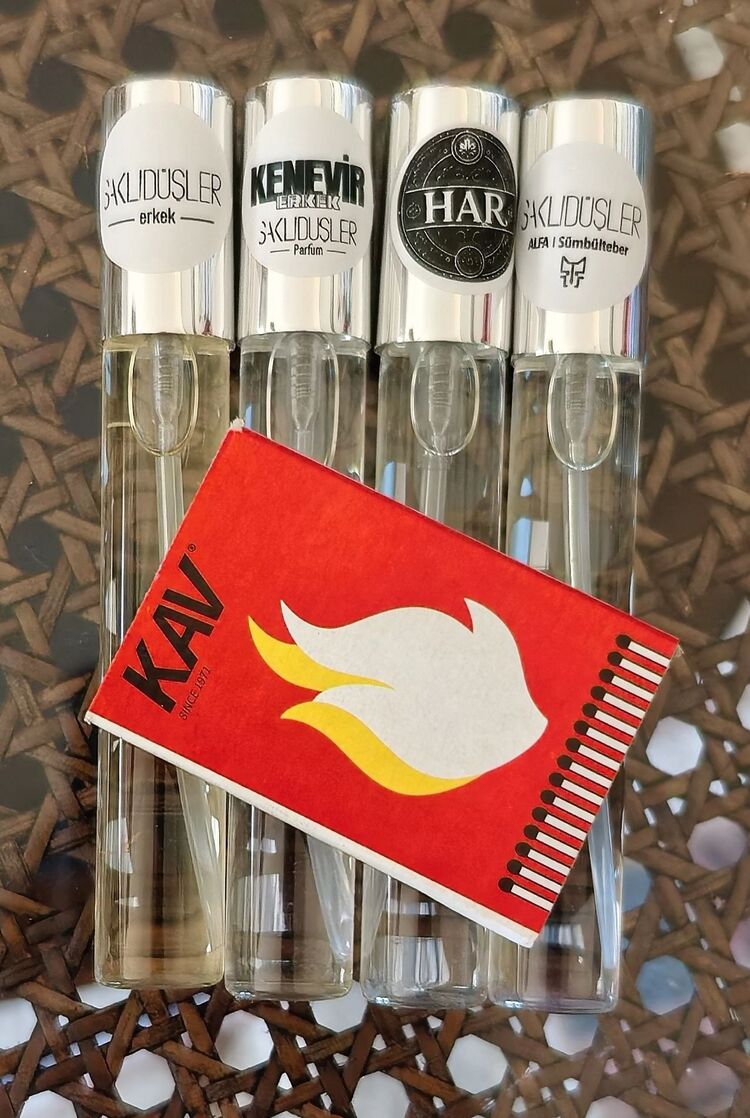 4X4 ERKEK PARFÜM / 10 ml spreyli cam şişe