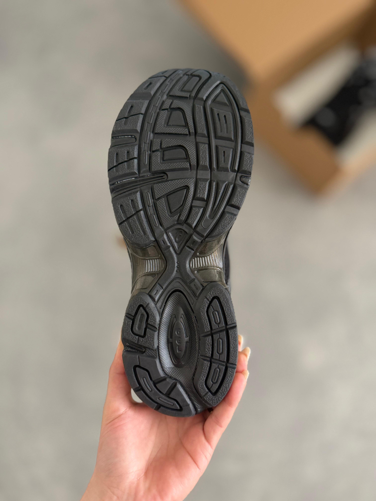 Gel - 1130 Black Pure Silver