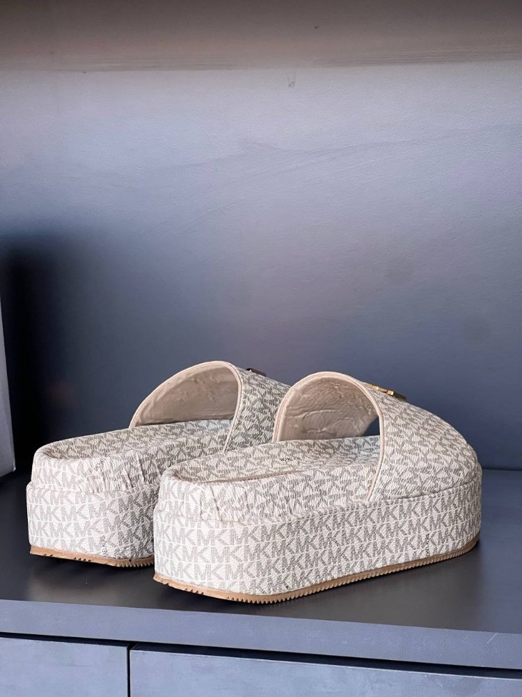 Michael Kors Kadın Summer Slippers