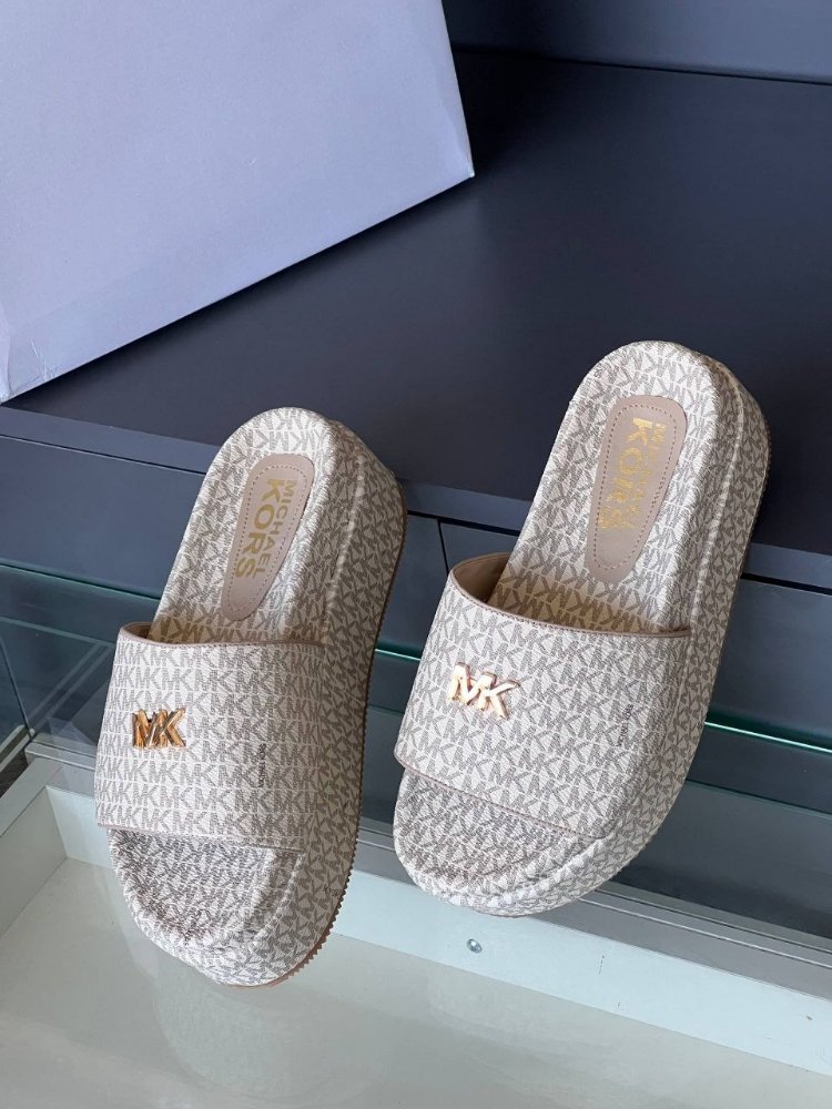 Michael Kors Kadın Summer Slippers
