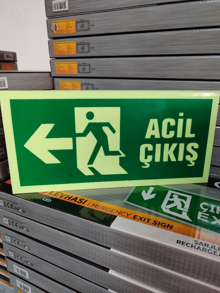 Acil Çıkış Yapışkanlı Levha