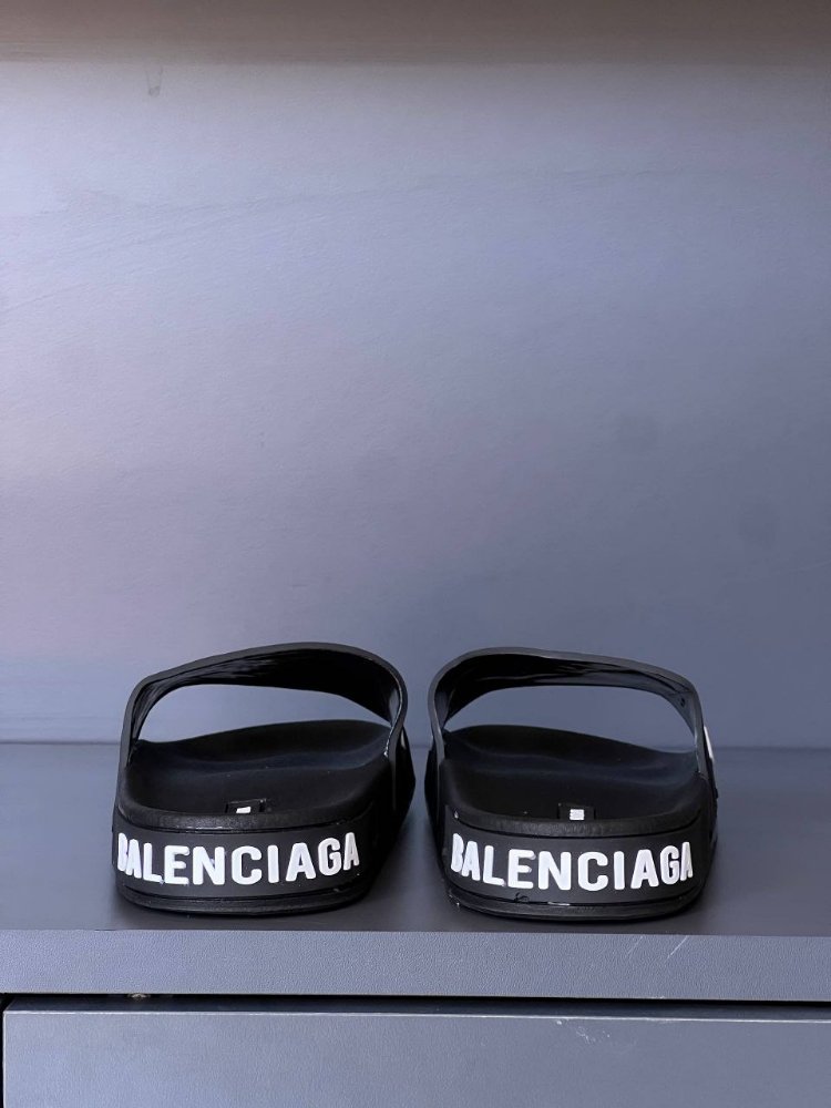 Balenciaga Erkek Slippers