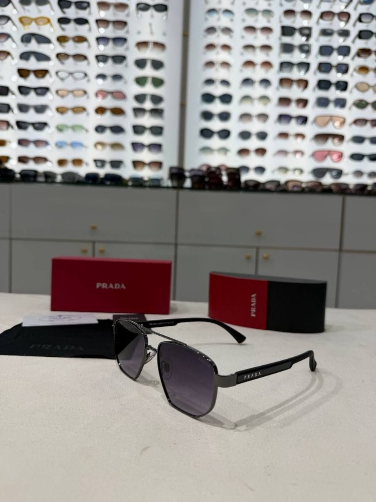 Prada Sunglasseas