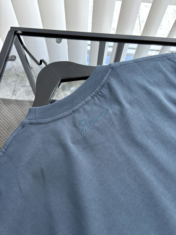 JACQUEMUS Premium Tshirt 