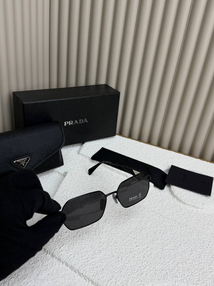 PRADA İthal Güneş Gözlüğü 