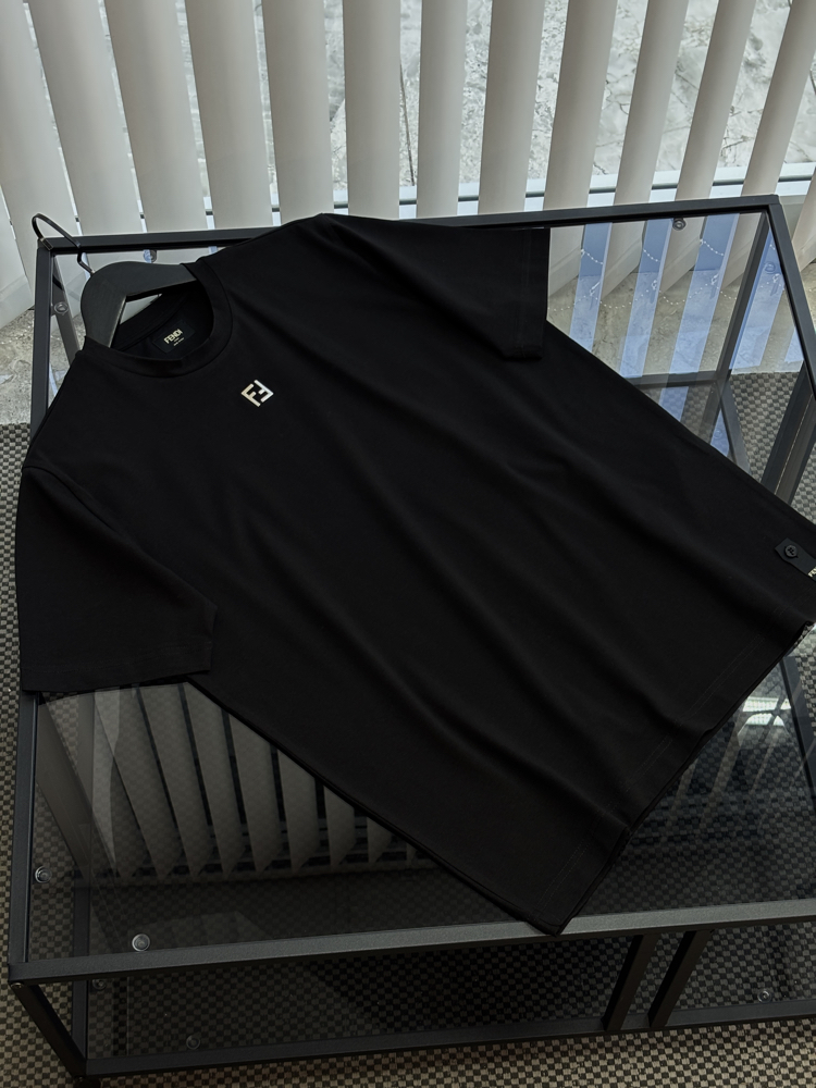 FENDI Special Tshirt 