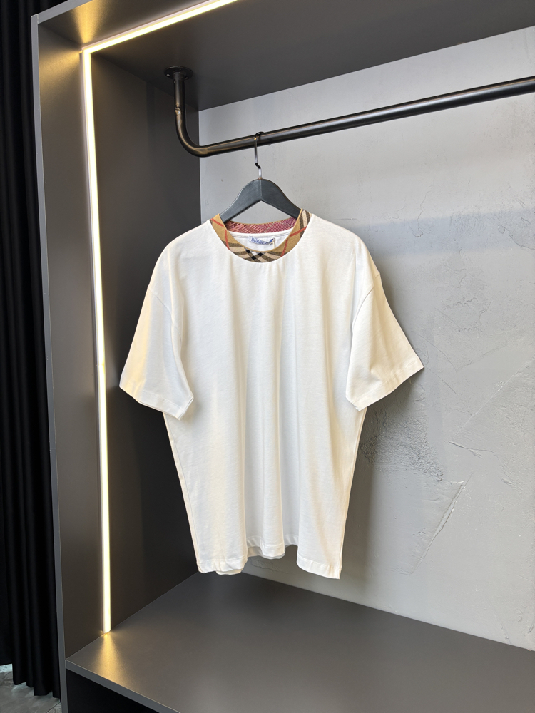 BURBERRY Special Tshirt