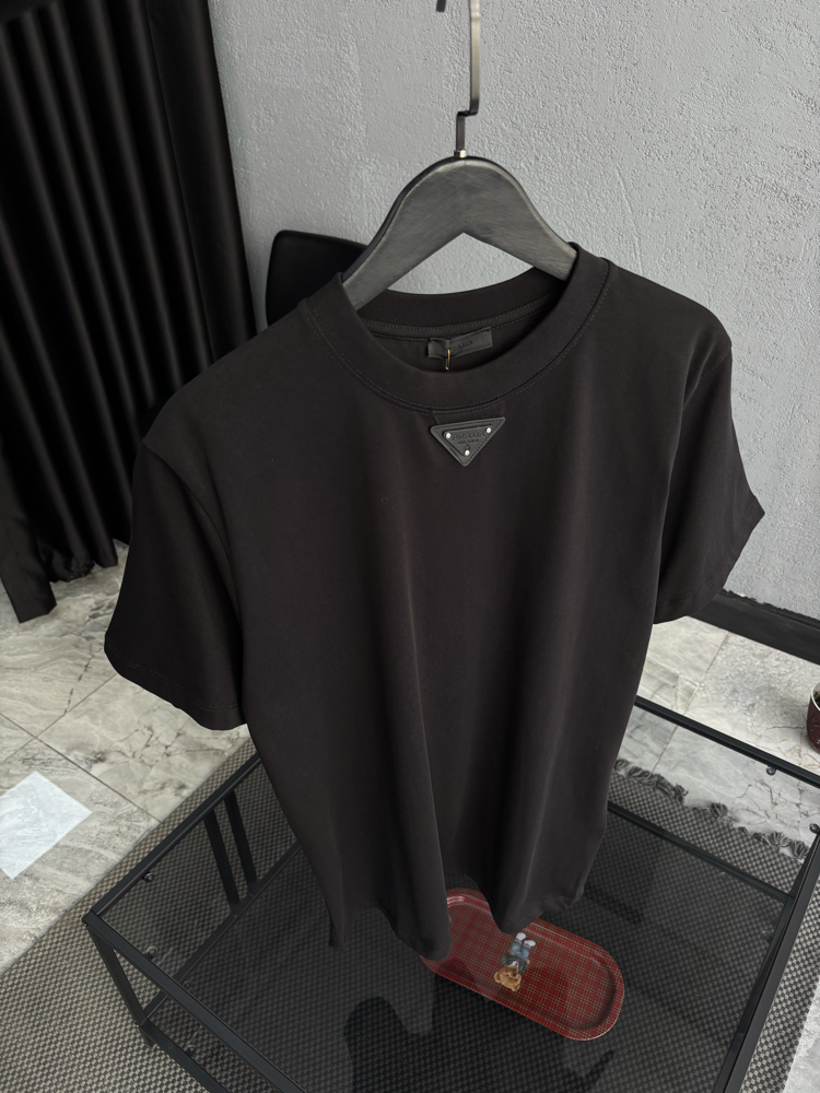 PRADA Premium Tshirt