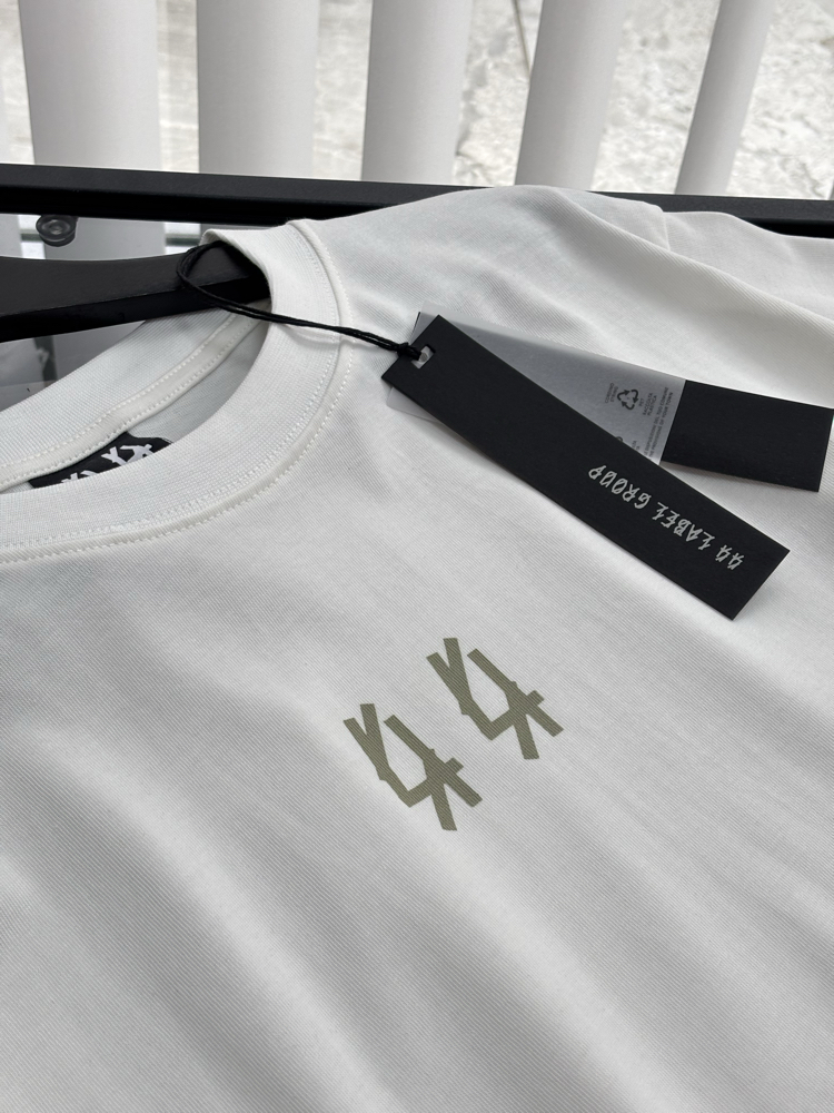 44 Label Group Premium Tshirt