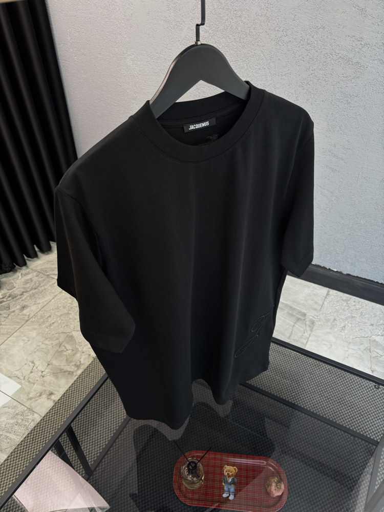 JACQUEMUS Premium Tshirt 
