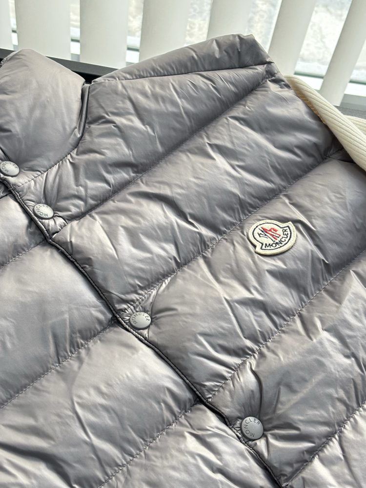 MONCLER Premium Yelek