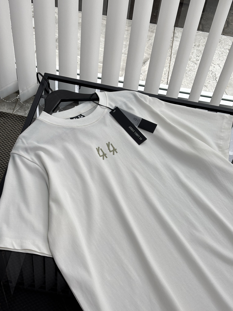 44 Label Group Premium Tshirt